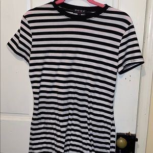 Black & white stripped T-shirt dress🖤🤍